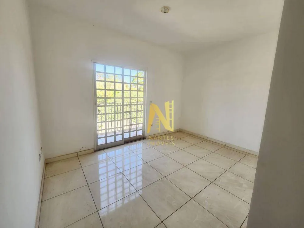Casa, 3 quartos, 138 m² - Foto 2