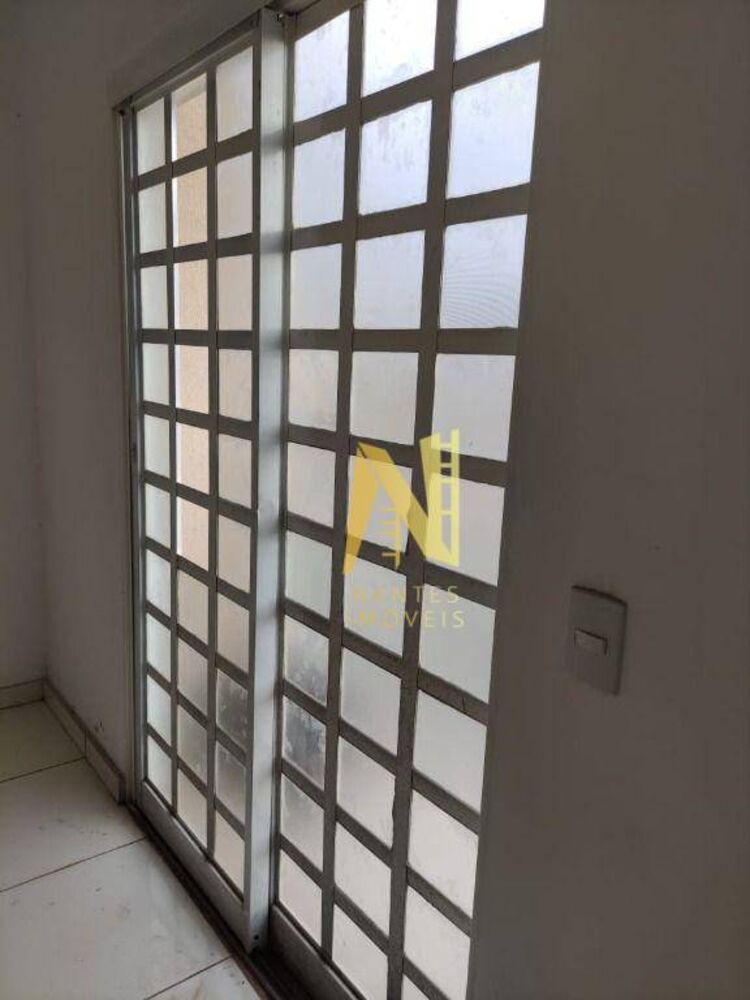 Casa, 3 quartos, 138 m² - Foto 2