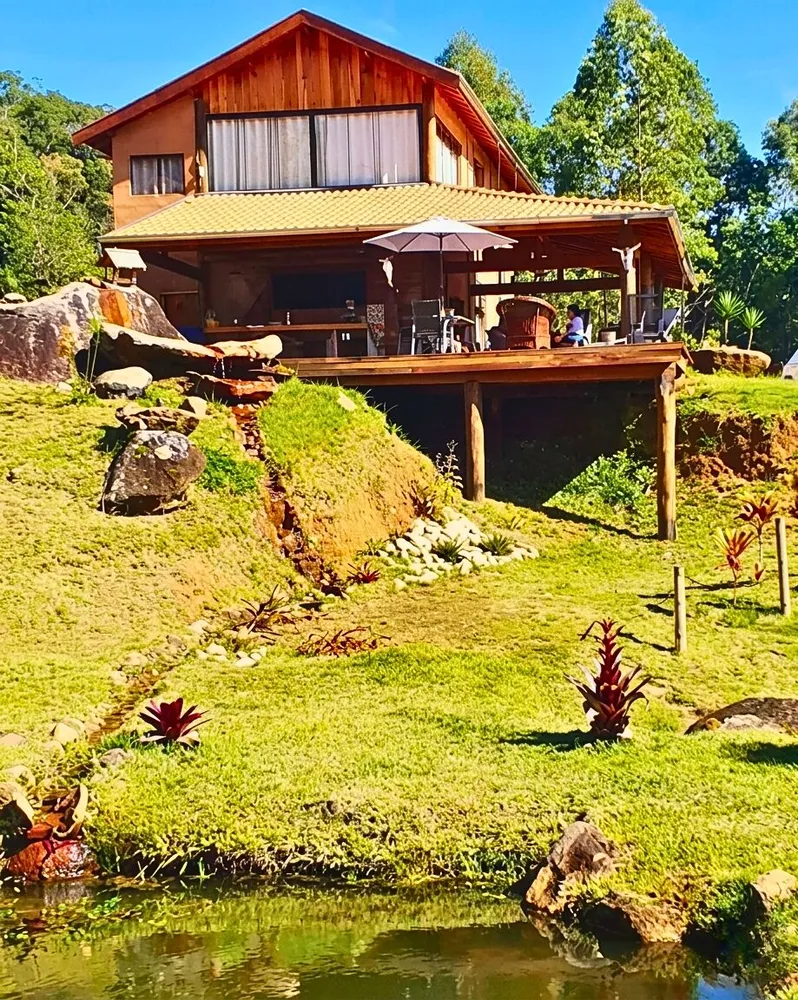 Casa, 3 quartos, 220 m² - Foto 1