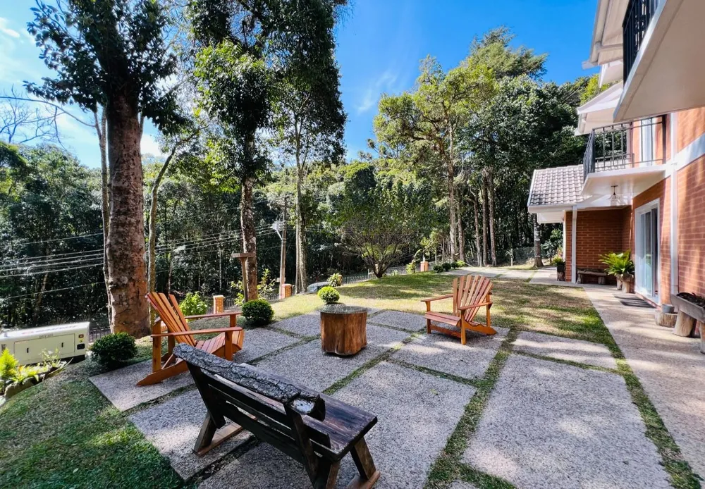 Casa, 4 quartos, 243 m² - Foto 3