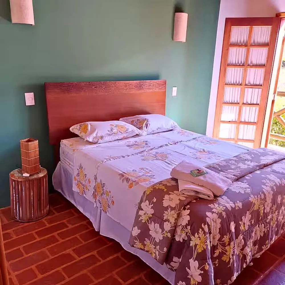 Casa, 4 quartos, 348 m² - Foto 1