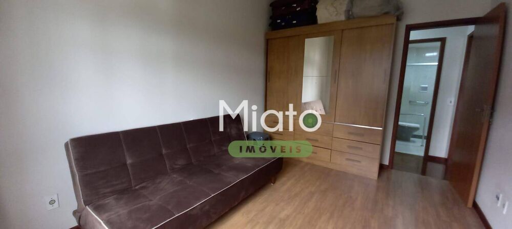 Apartamento à venda com 2 quartos, 77m² - Foto 4