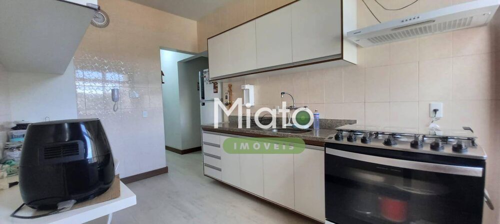 Apartamento à venda com 2 quartos, 77m² - Foto 8