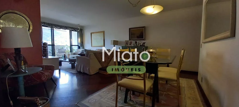 Apartamento à venda com 2 quartos, 104m² - Foto 4