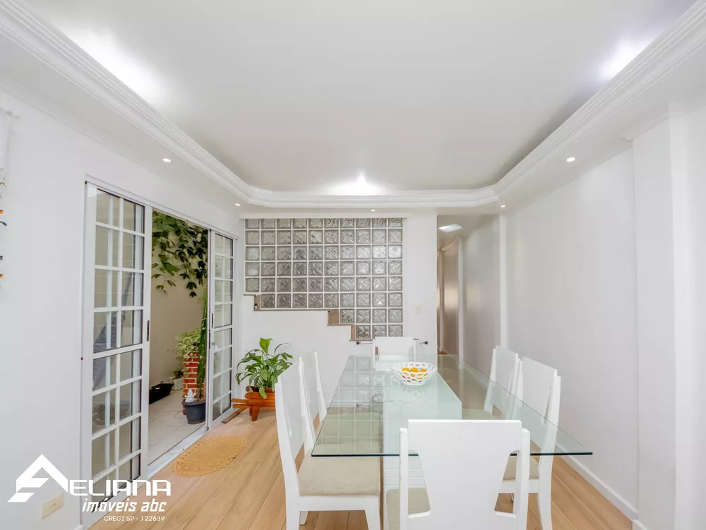 Sobrado à venda com 3 quartos, 183m² - Foto 1