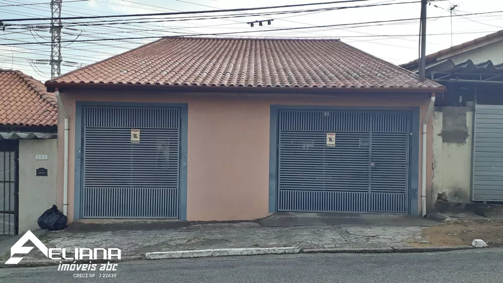 Casa à venda com 2 quartos, 179m² - Foto 1