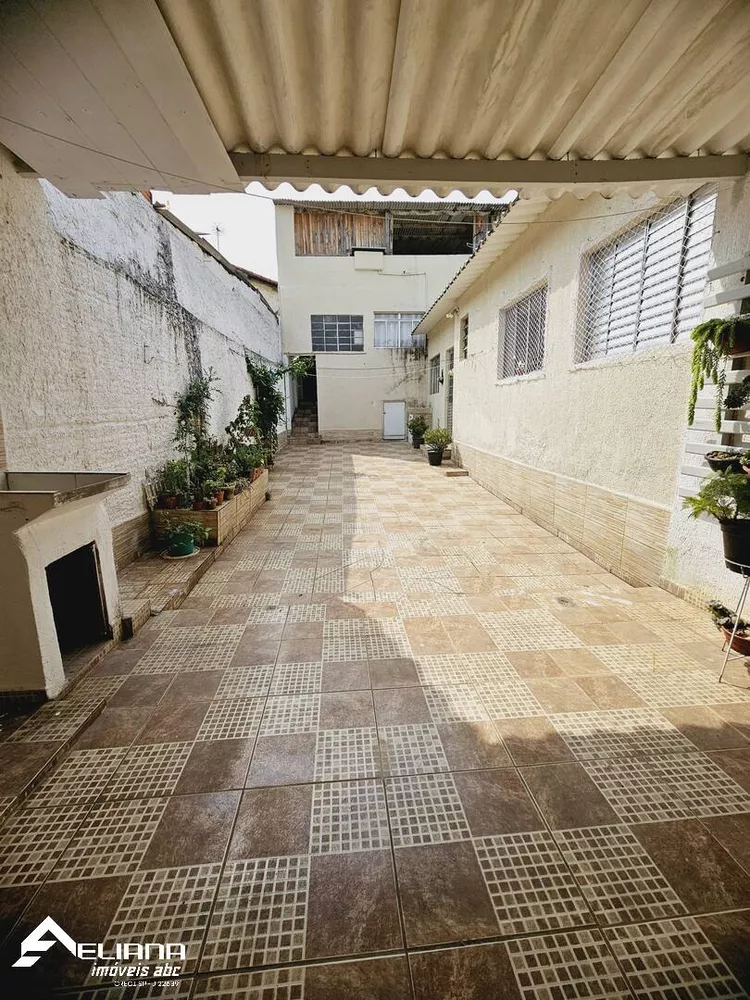 Casa à venda com 2 quartos, 179m² - Foto 4