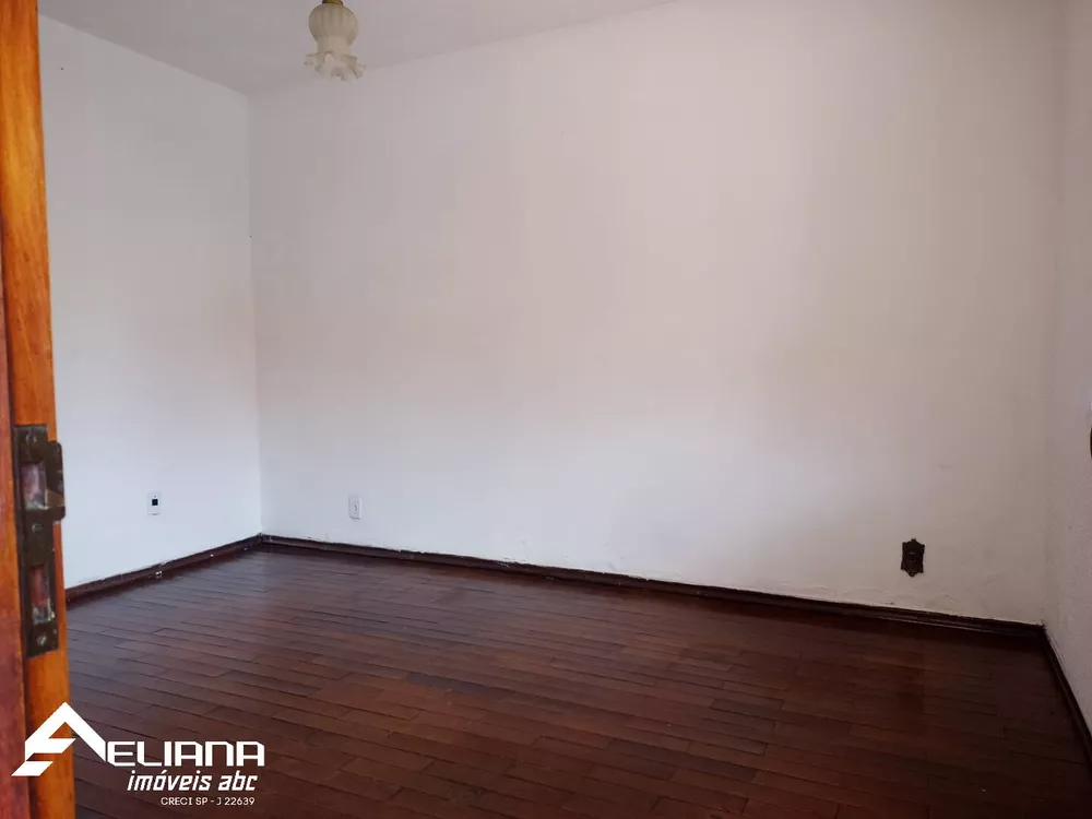 Casa à venda com 2 quartos, 90m² - Foto 8