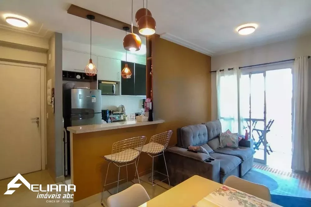 Apartamento à venda com 2 quartos, 64m² - Foto 1