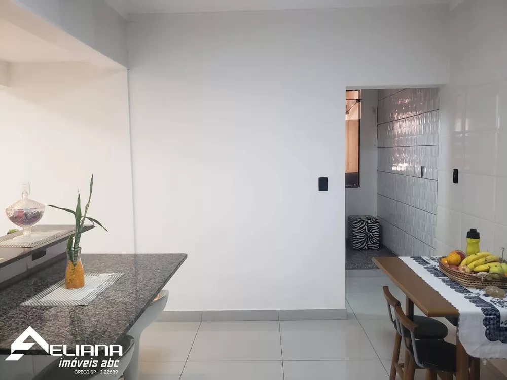 Sobrado à venda com 2 quartos, 124m² - Foto 4