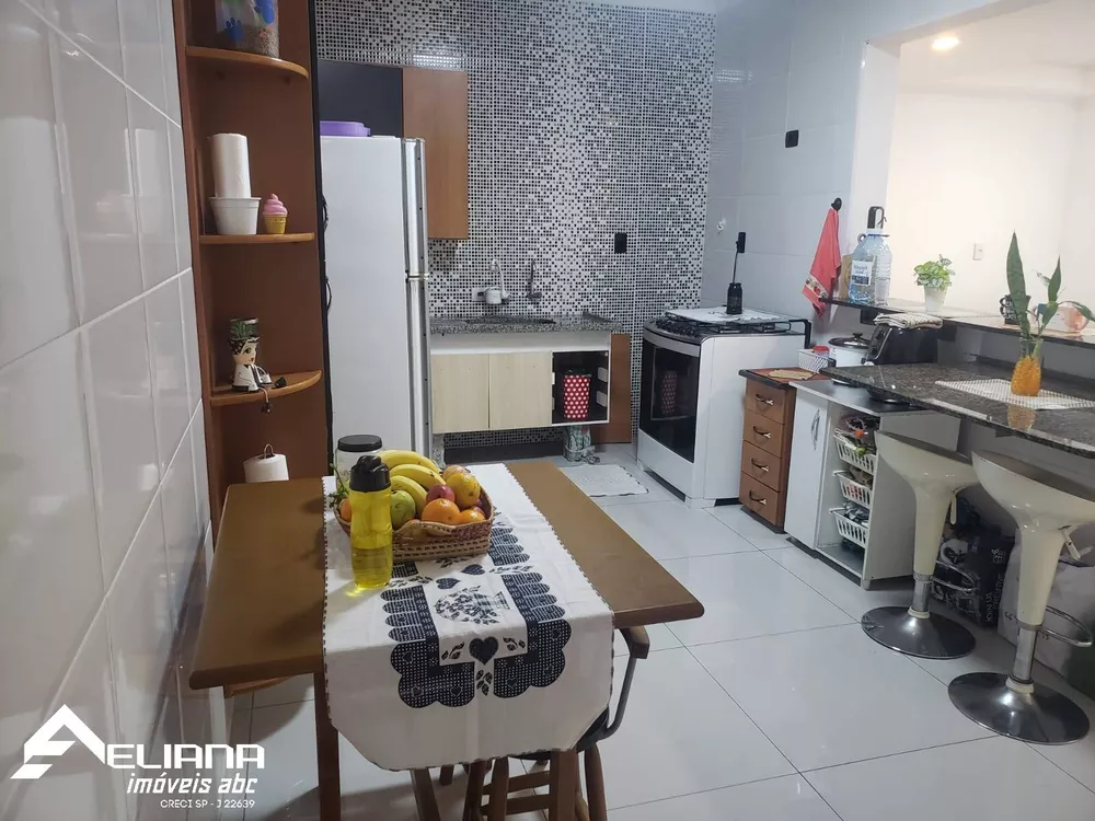 Sobrado à venda com 2 quartos, 124m² - Foto 3