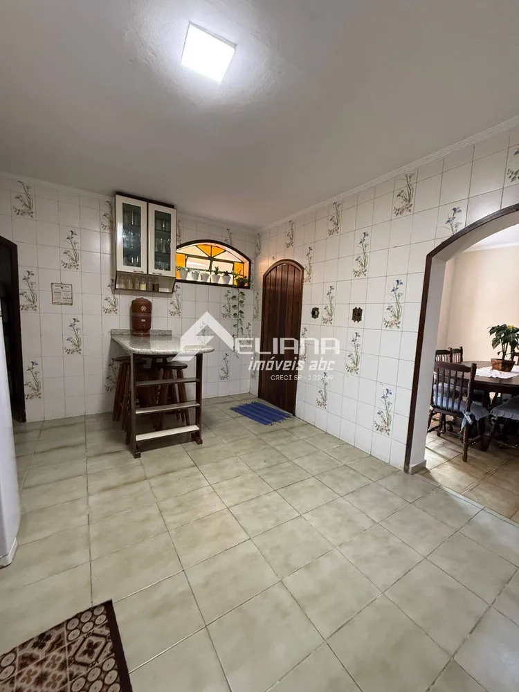 Sobrado, 3 quartos, 198 m² - Foto 2