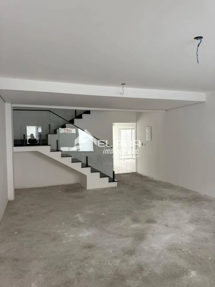 Sobrado, 3 quartos, 166 m² - Foto 2