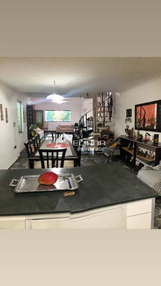 Sobrado, 3 quartos, 310 m² - Foto 2