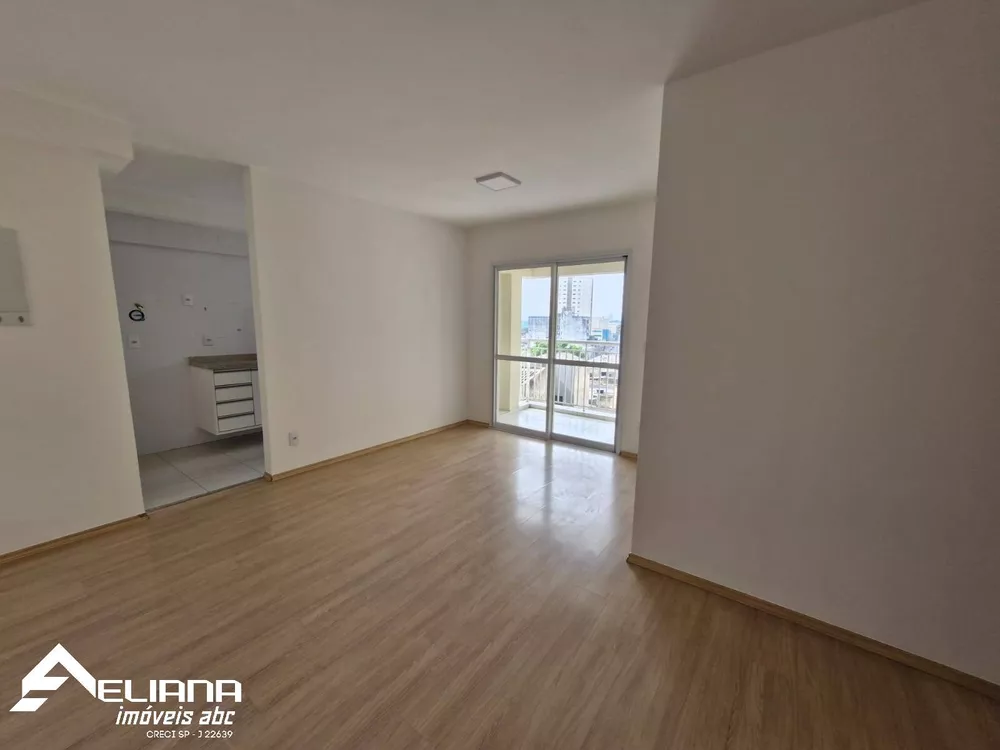 Apartamento à venda com 2 quartos, 64m² - Foto 2