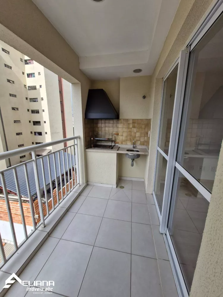 Apartamento à venda com 2 quartos, 64m² - Foto 4