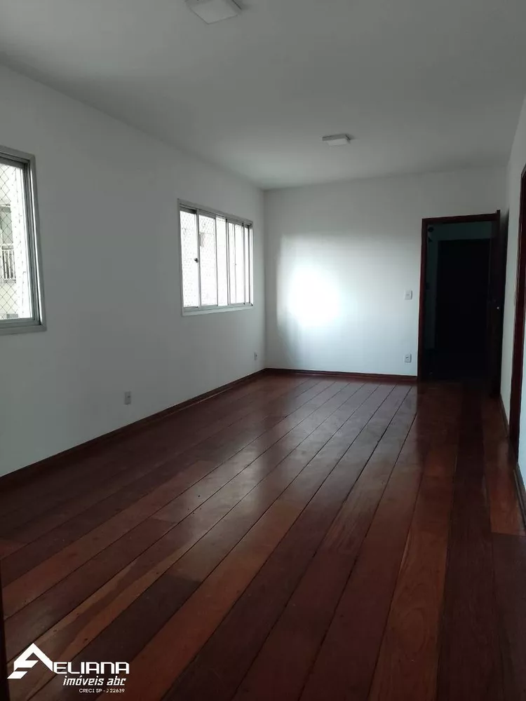 Apartamento à venda com 3 quartos, 113m² - Foto 3