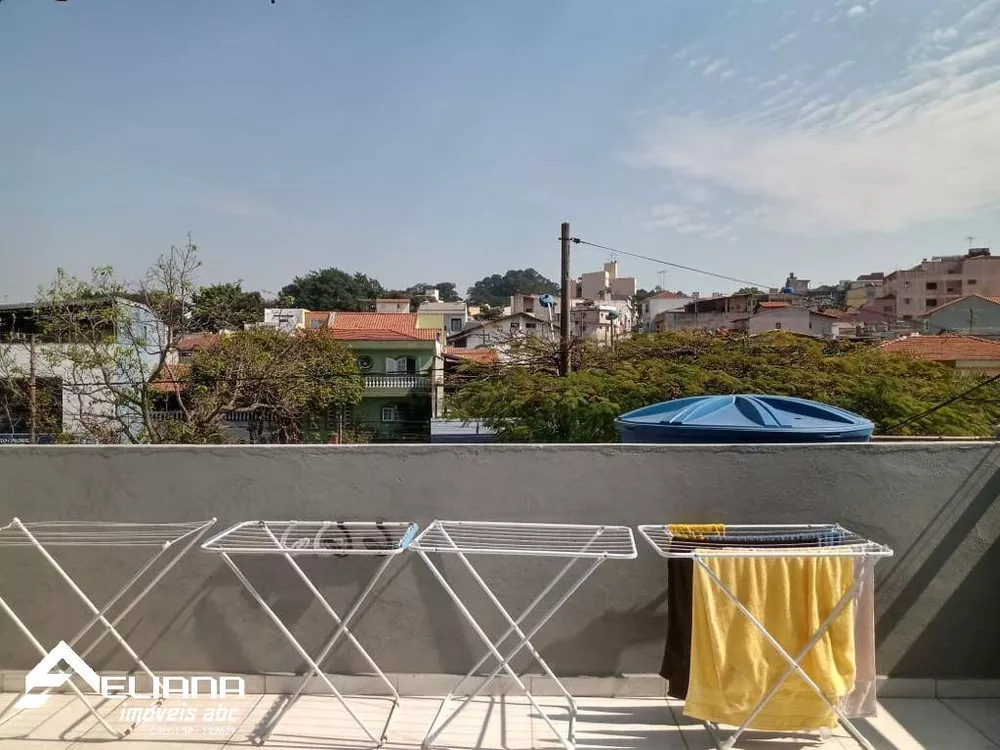 Sobrado à venda com 4 quartos, 217m² - Foto 4