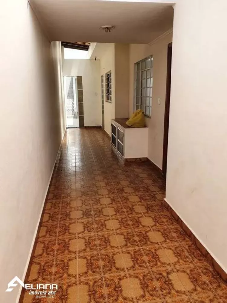 Casa à venda com 2 quartos, 155m² - Foto 3