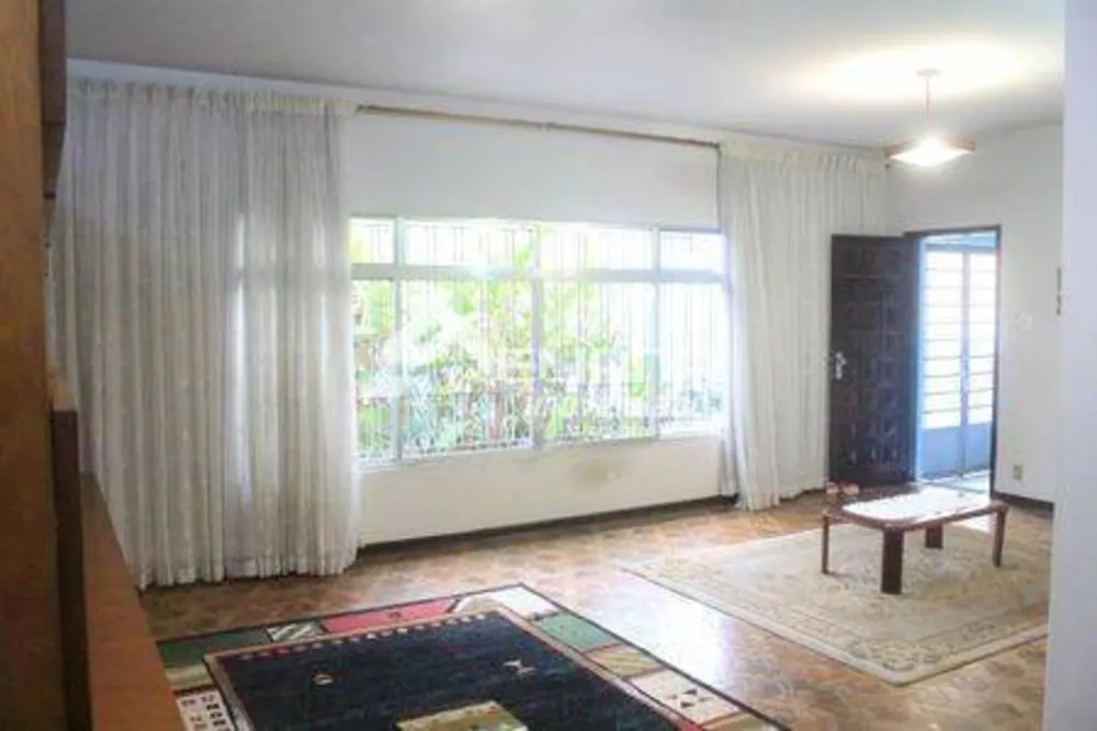 Casa, 3 quartos, 177 m² - Foto 1
