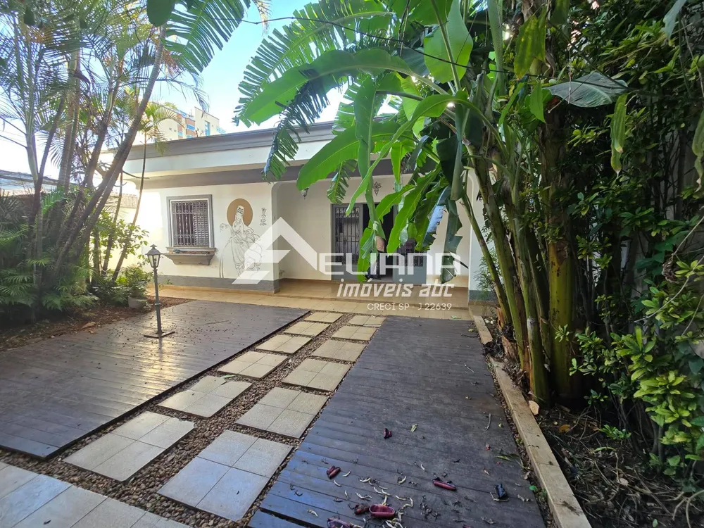 Sobrado, 1 quarto, 390 m² - Foto 1