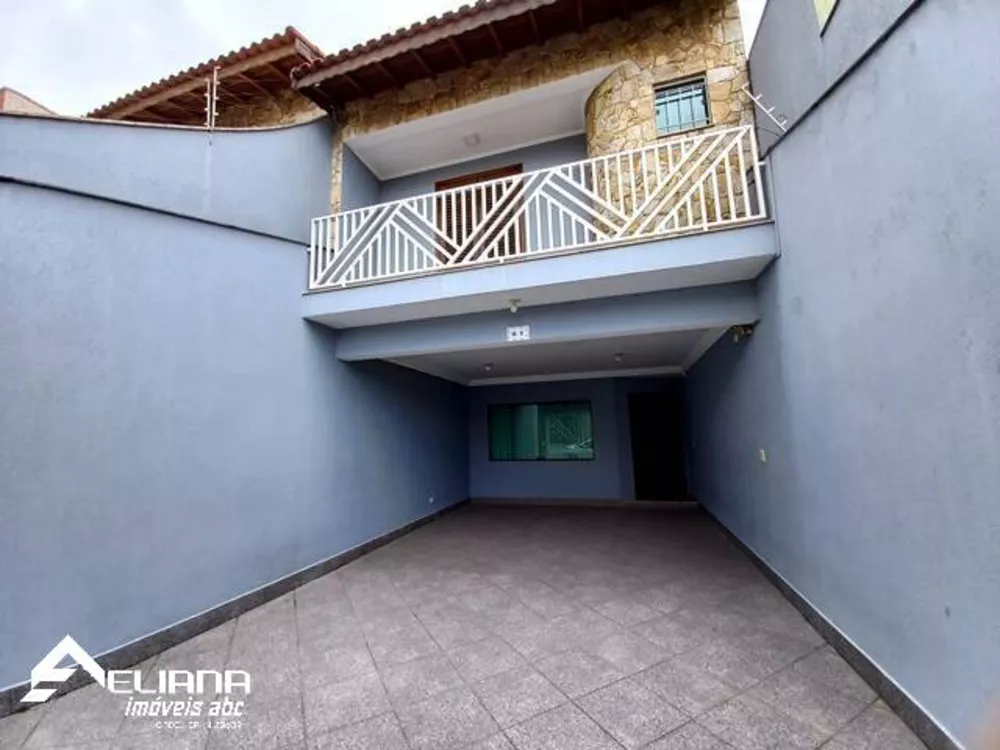 Sobrado à venda com 3 quartos, 207m² - Foto 2