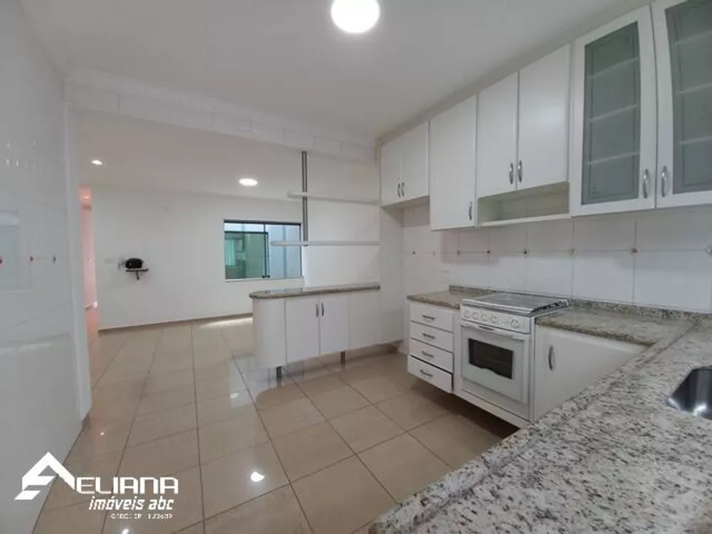 Sobrado à venda com 3 quartos, 207m² - Foto 3