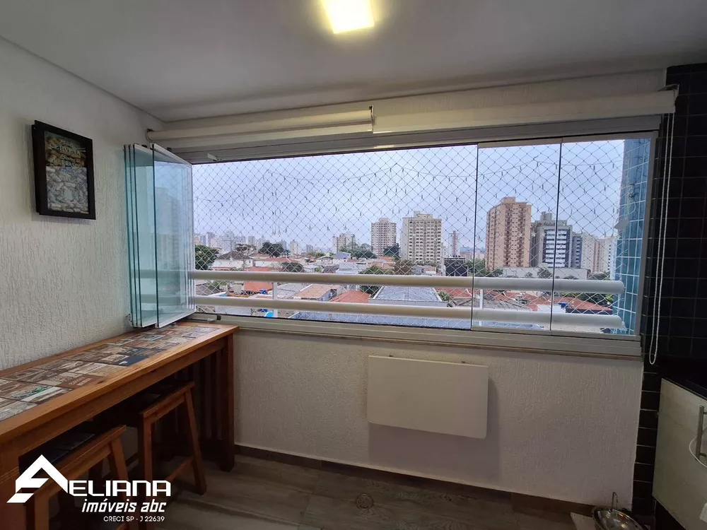 Apartamento à venda com 2 quartos, 70m² - Foto 1