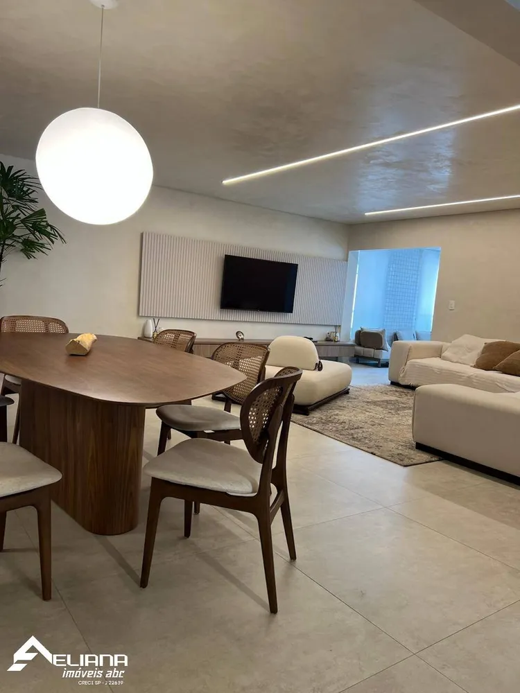 Apartamento, 3 quartos, 155 m² - Foto 1