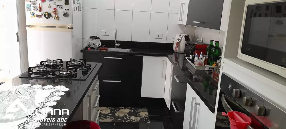 Apartamento à venda com 3 quartos, 87m² - Foto 2