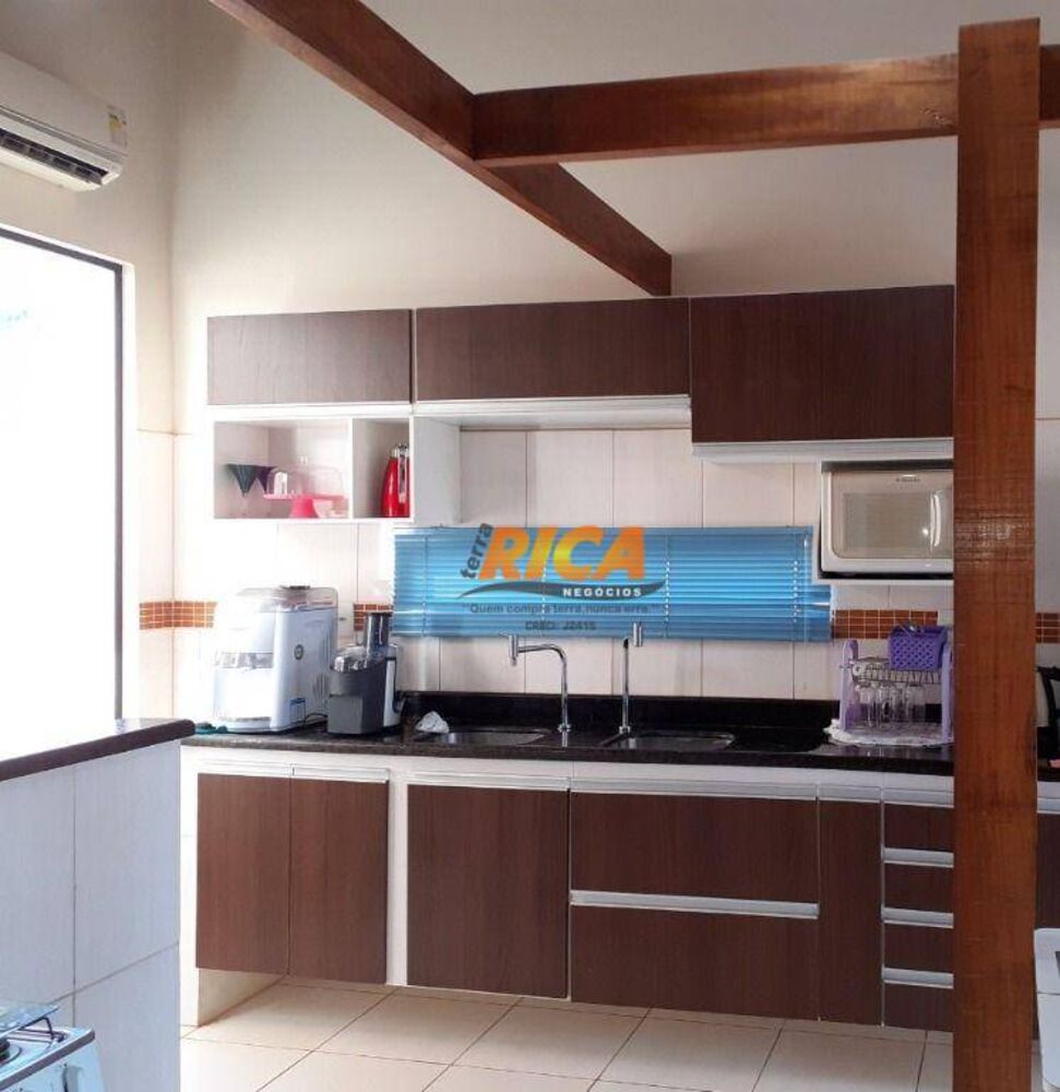 Casa, 2 quartos, 235 m² - Foto 2