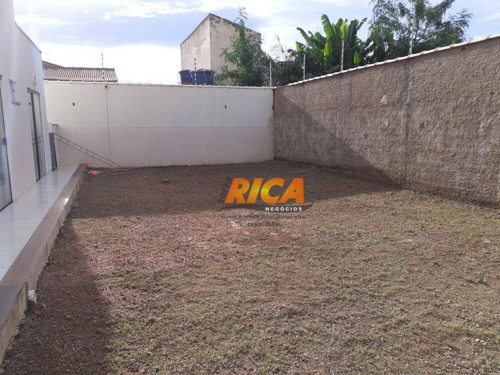 Casa, 2 quartos, 235 m² - Foto 24