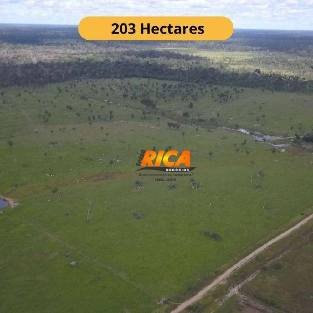 Fazenda à venda com 2 quartos, 2030000M2 - Foto 1