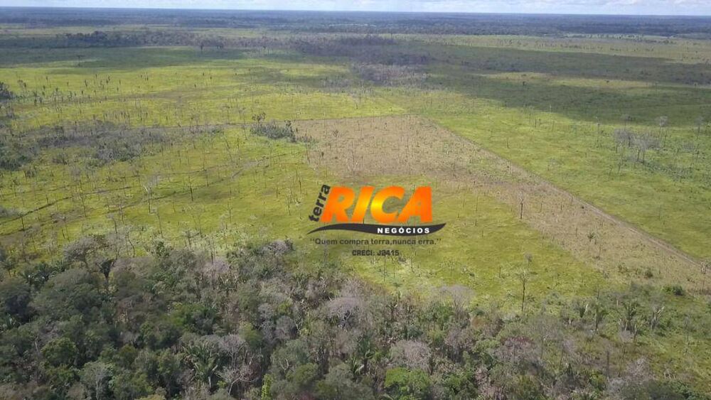 Fazenda à venda com 2 quartos, 2030000M2 - Foto 18