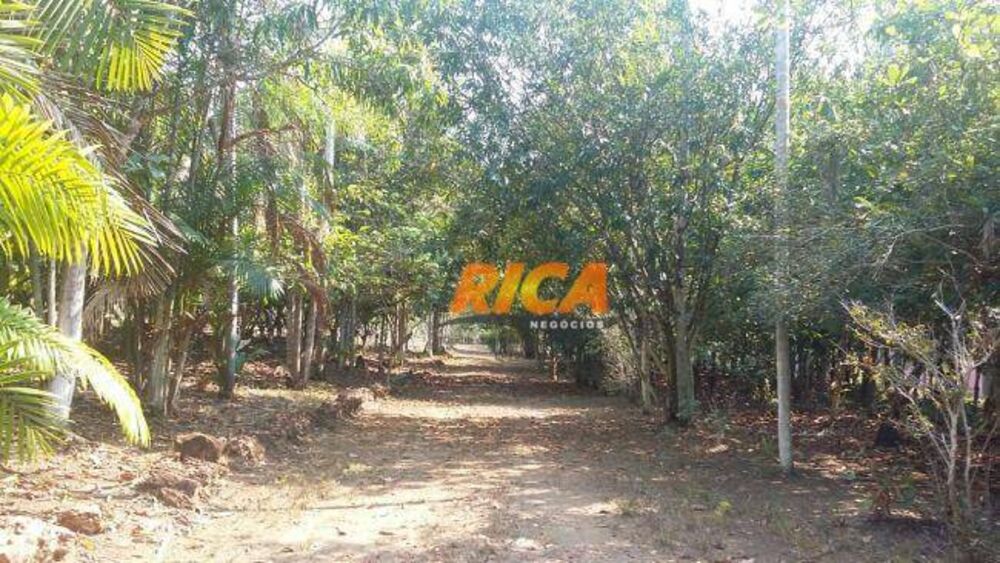 Chácara à venda com 1 quarto, 37500M2 - Foto 2