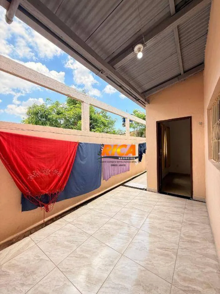 Casa, 3 quartos, 250 m² - Foto 1