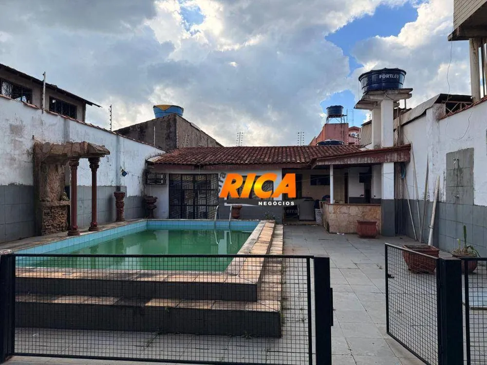 Casa, 3 quartos, 338 m² - Foto 8