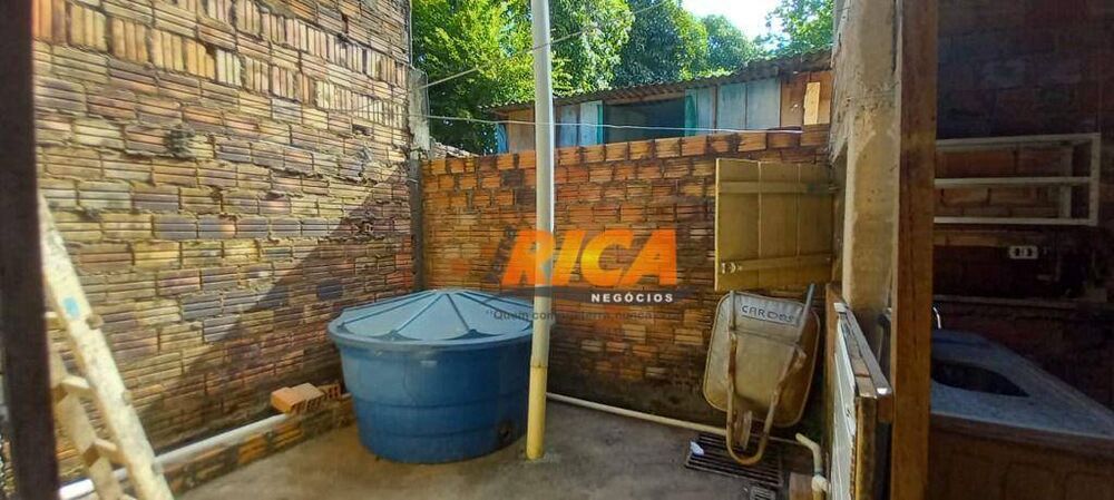 Casa à venda com 3 quartos, 250M2 - Foto 2