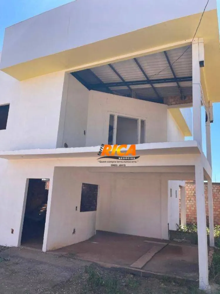 Sobrado, 3 quartos, 240 m² - Foto 1