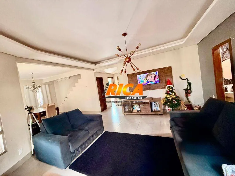 Sobrado, 4 quartos, 280 m² - Foto 2
