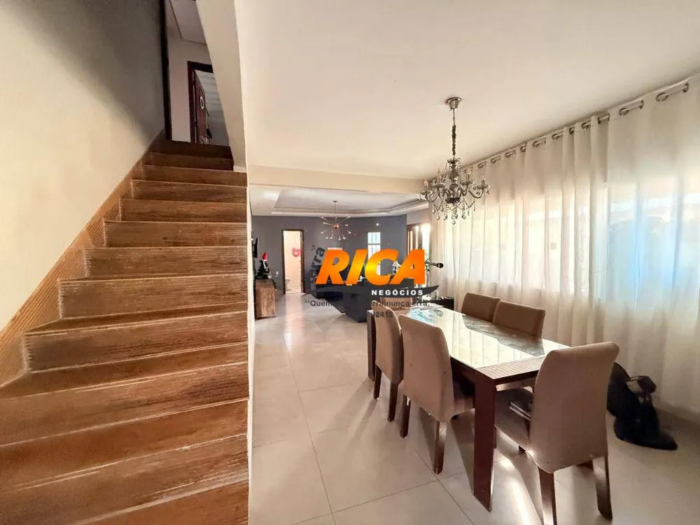 Sobrado, 4 quartos, 280 m² - Foto 3