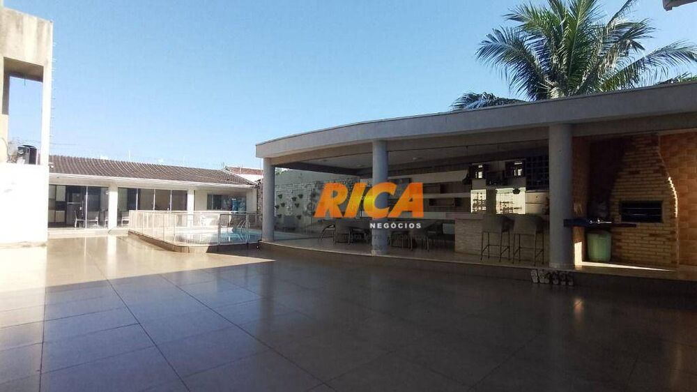 Casa, 5 quartos, 350 m² - Foto 1