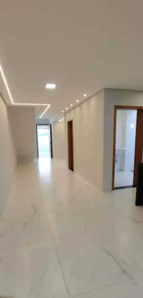 Sobrado, 3 quartos, 205 m² - Foto 2