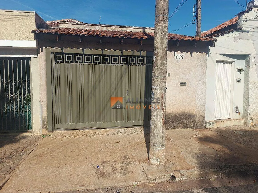 Casa, 3 quartos, 107 m² - Foto 1