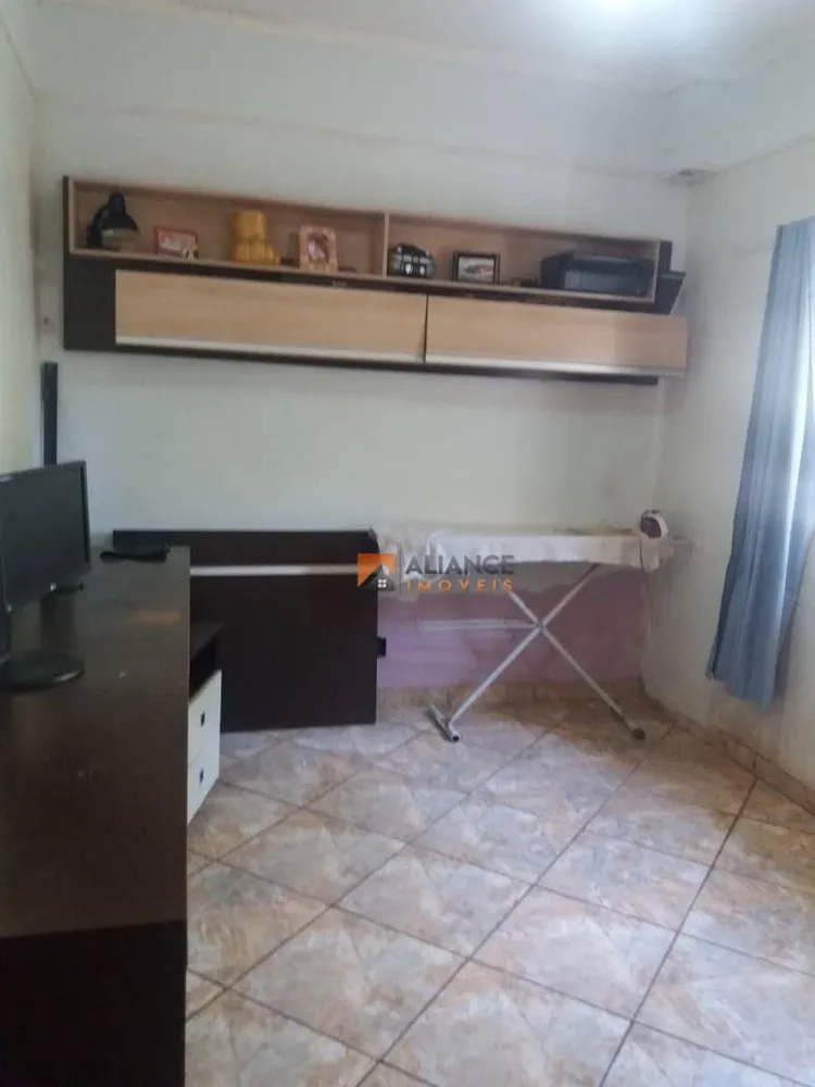 Casa, 3 quartos, 100 m² - Foto 1