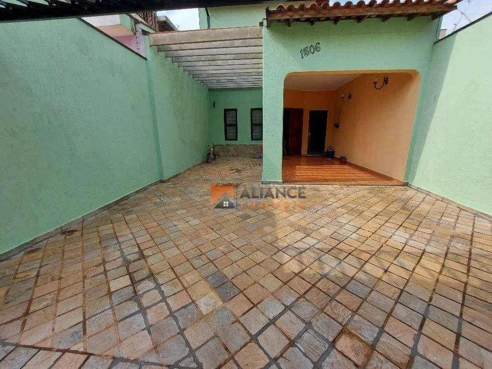 Casa, 3 quartos, 108 m² - Foto 2