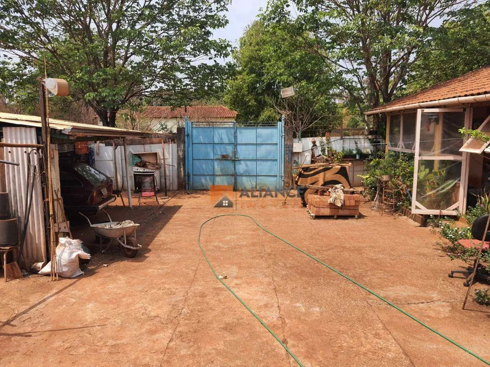 Chácara, 2 quartos, 2400 m² - Foto 4