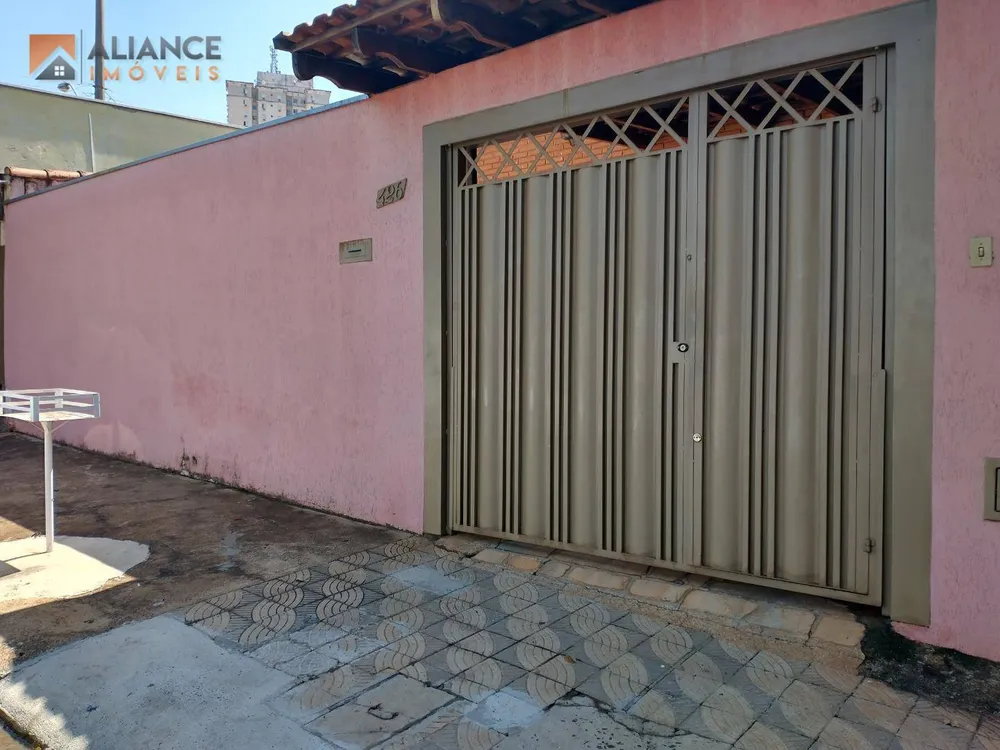 Casa, 3 quartos, 98 m² - Foto 1