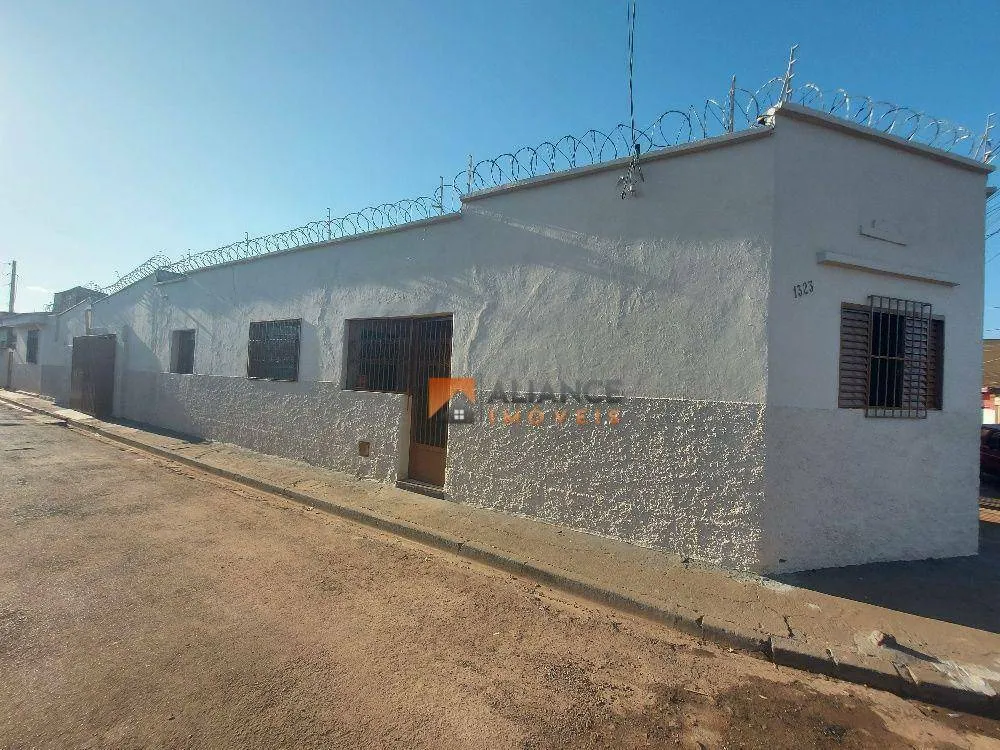 Casa, 2 quartos, 96 m² - Foto 1