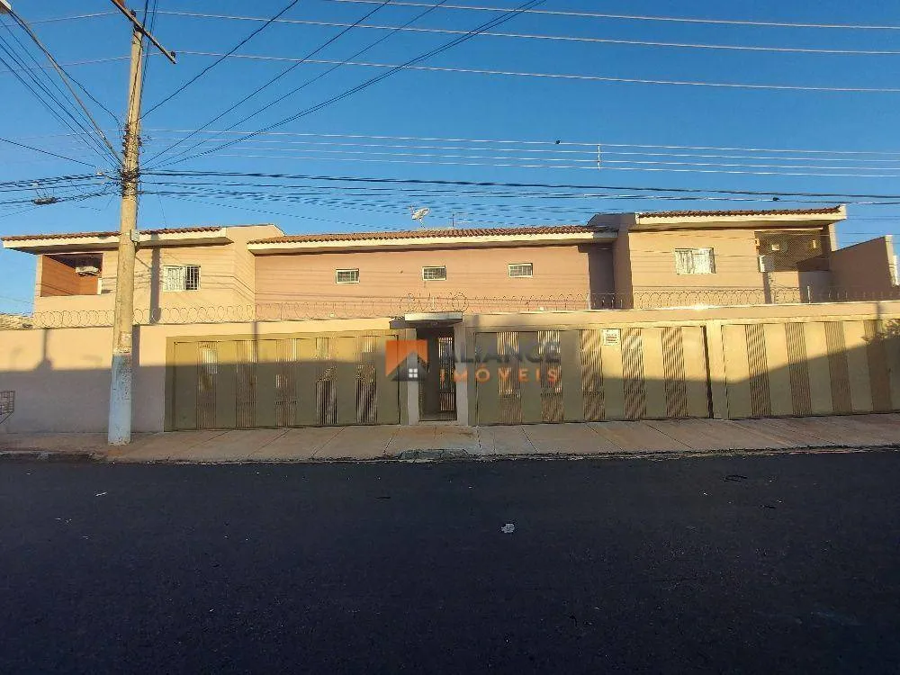 Apartamento, 1 quarto, 89 m² - Foto 1